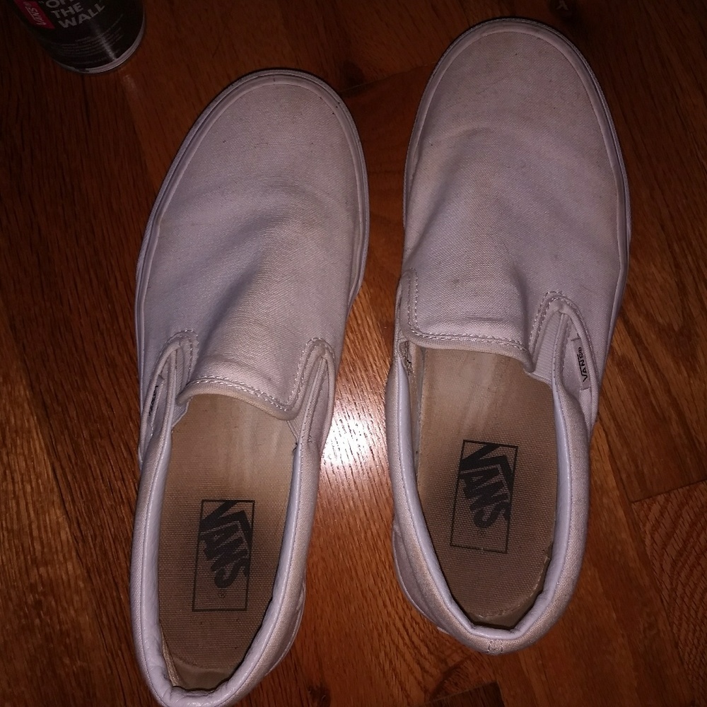 White Vans slip on